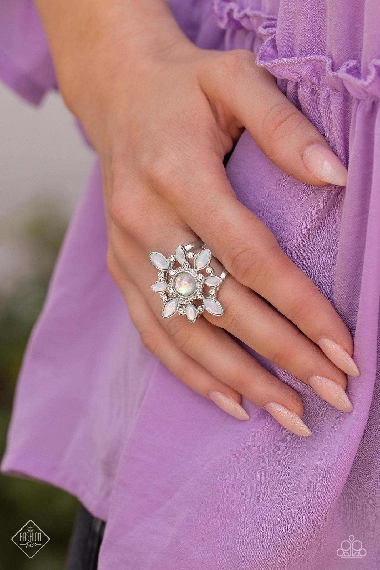 Paparazzi Glimpses of Malibu - Complete Trend Blend - July 2023 Fashion Fix