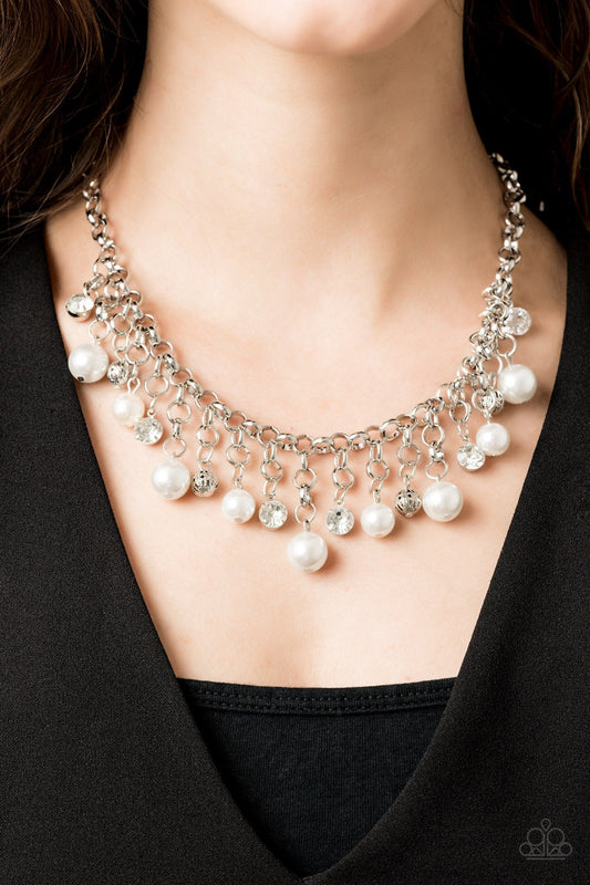 Paparazzi HEIR-headed - White necklace