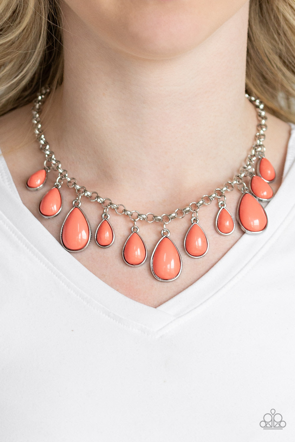 Paparazzi Jaw Dropping Diva - Orange Necklace