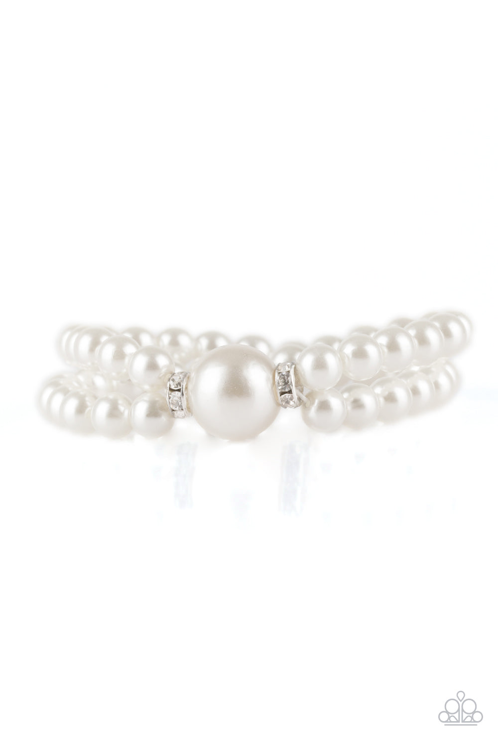 Paparazzi Romantic Redux - White Bracelet