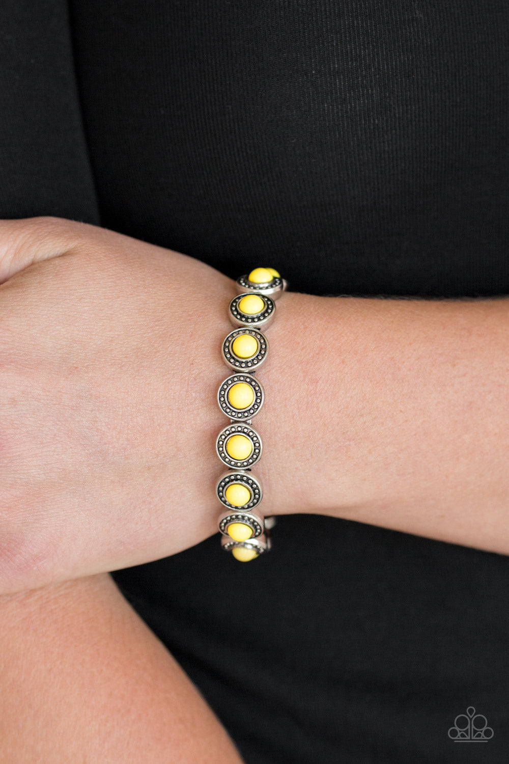 Paparazzi Globetrotter Goals - Yellow Bracelet
