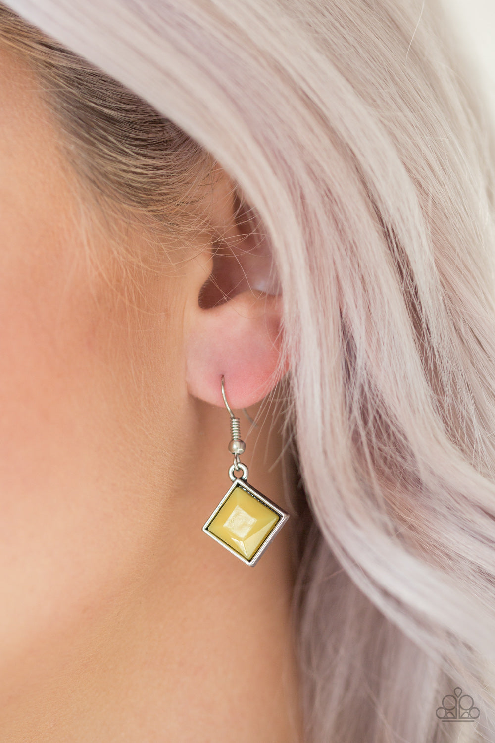 Paparazzi Feeling Inde-PENDANT - Yellow Necklace