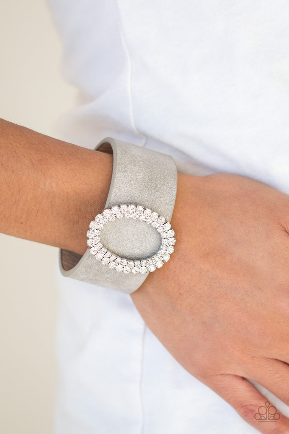 Paparazzi Center Stage Starlet - Silver Urban Bracelet