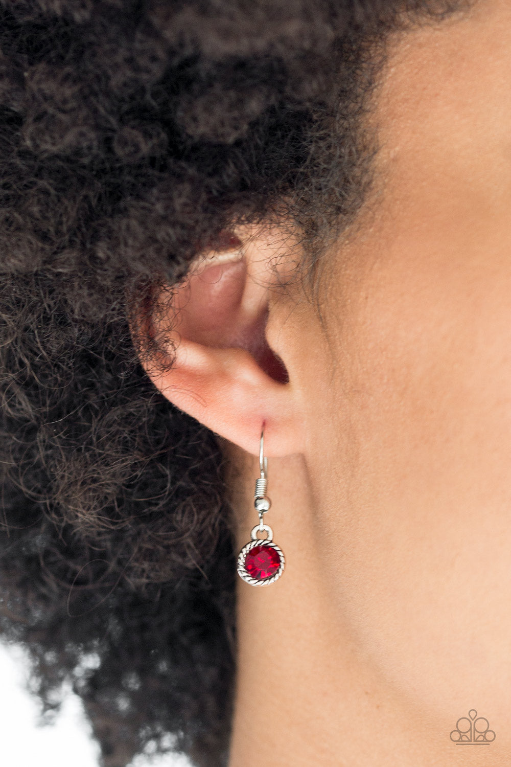 Paparazzi No Love Lost - Red Necklace