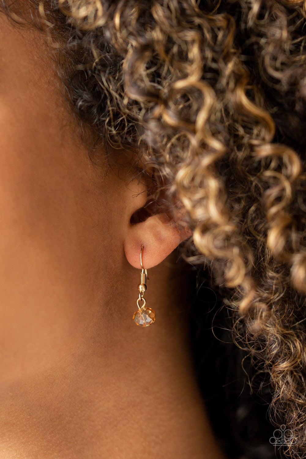 Paparazzi Dare To Dazzle - Gold Necklace