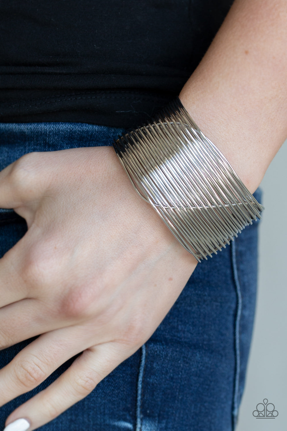 Paparazzi Retro Revamp - Silver Bracelet