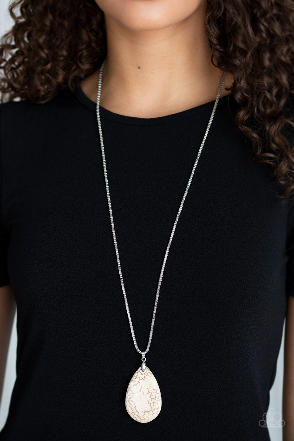 Paparazzi Sedona Sandstone - White Necklace