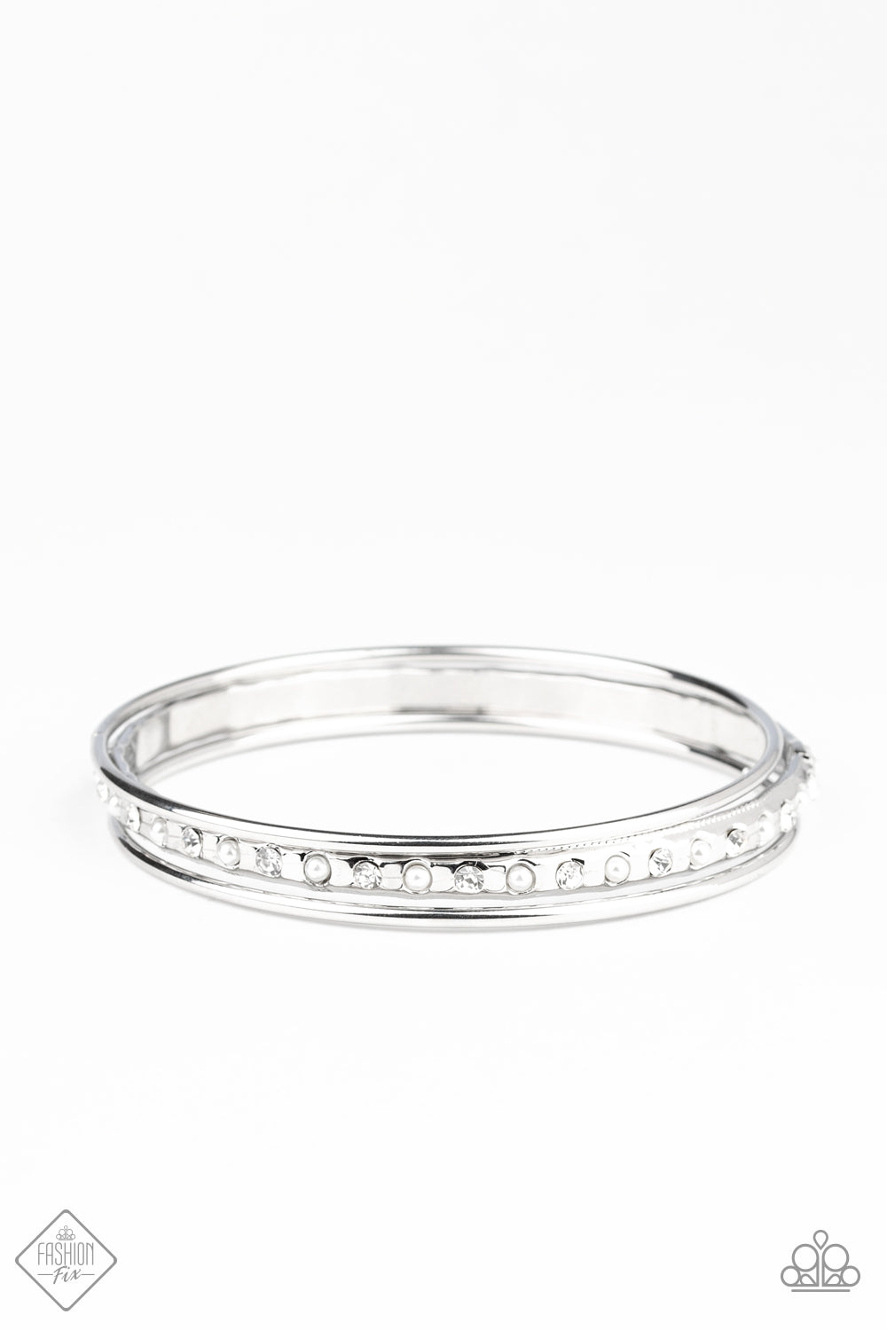 Paparazzi Ballroom Bauble - White Bracelet