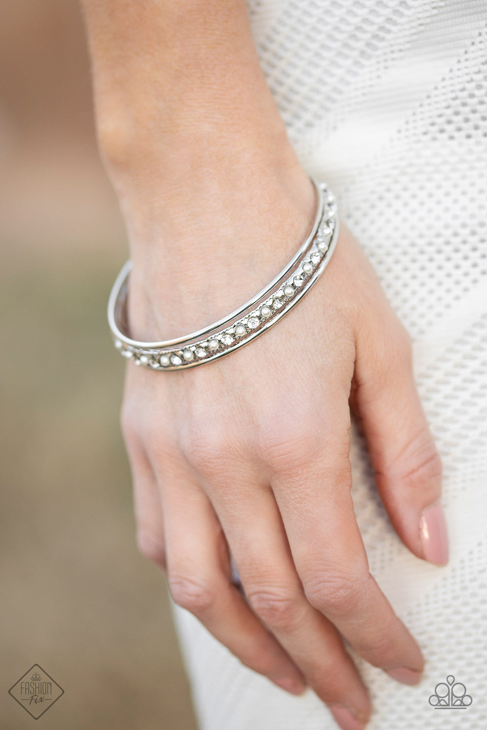 Paparazzi Ballroom Bauble - White Bracelet