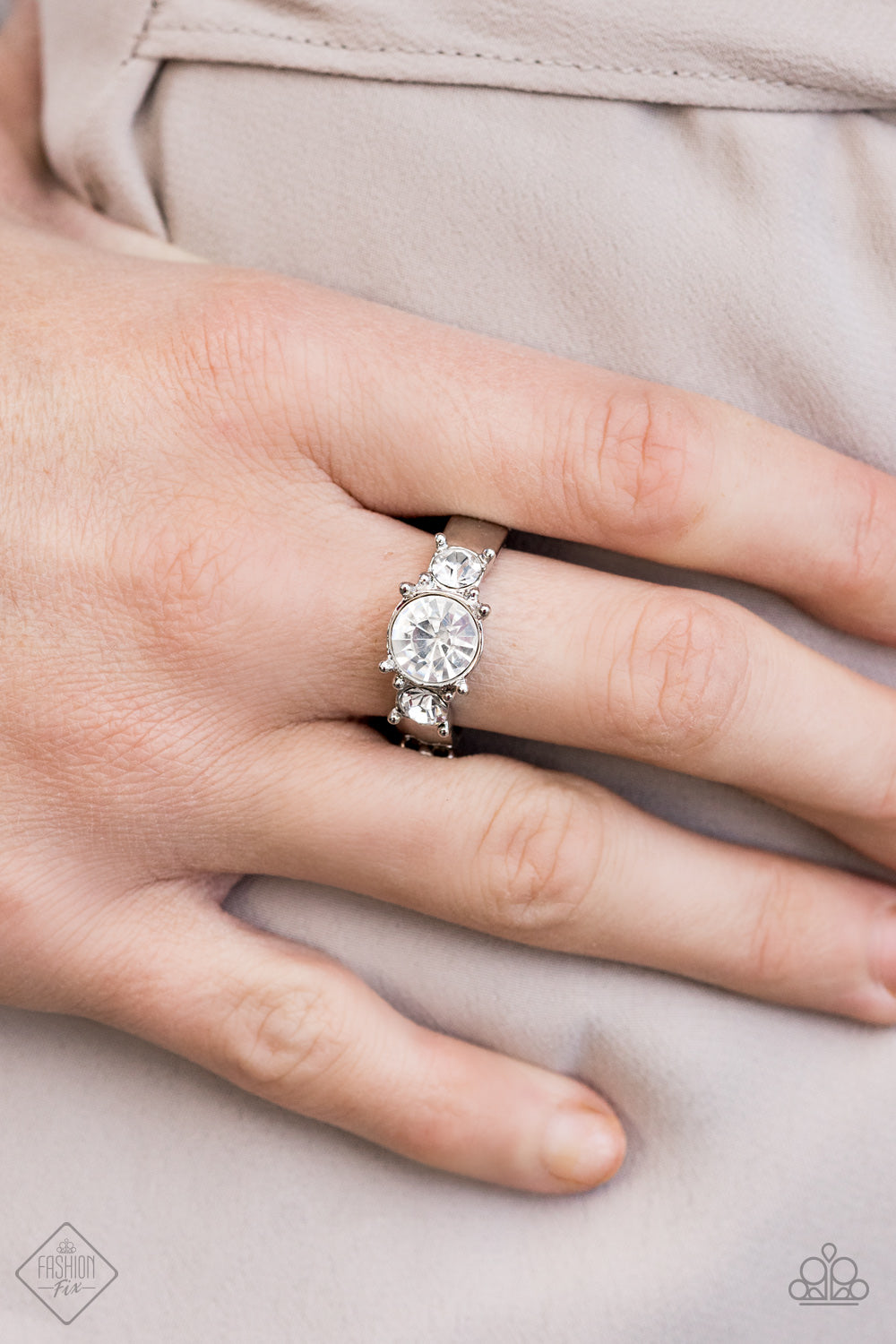 Paparazzi Fiercely 5th Avenue - Complete Trend Blend - February 2020 Fashion Fix