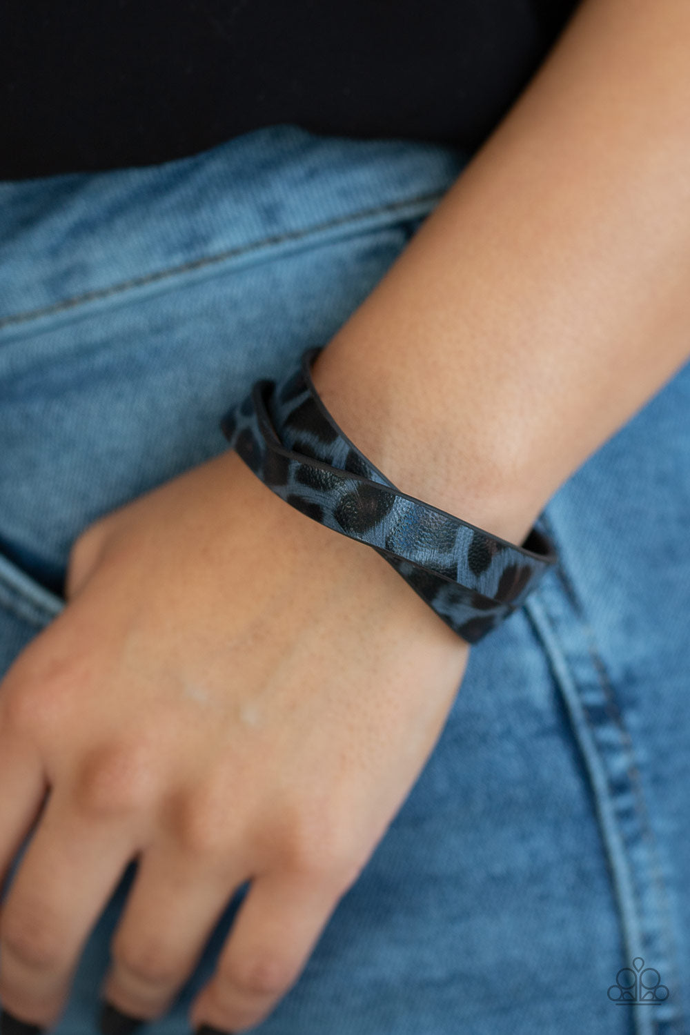 Paparazzi All GRRirl - Blue Urban Bracelet
