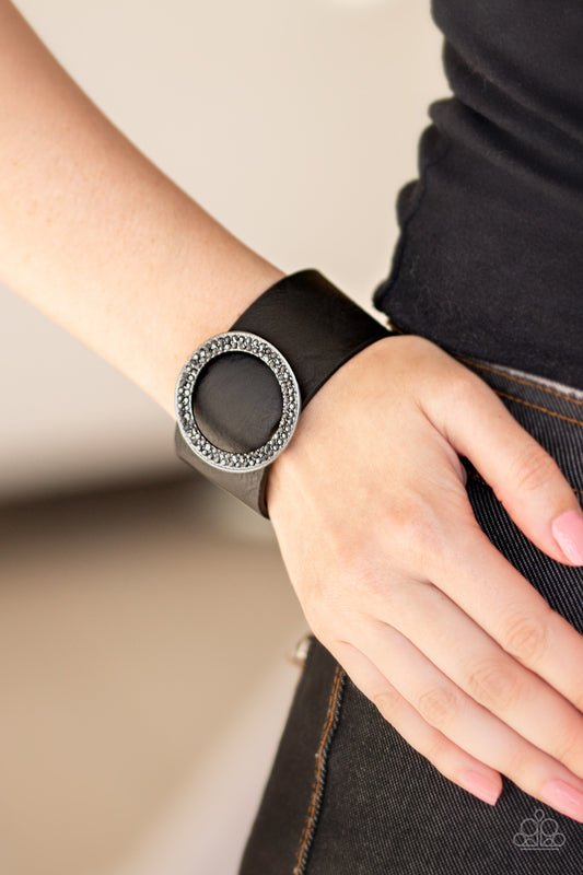 Paparazzi RING Them In - Black Urban Bracelet