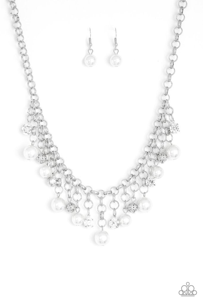 Paparazzi HEIR-headed - White necklace