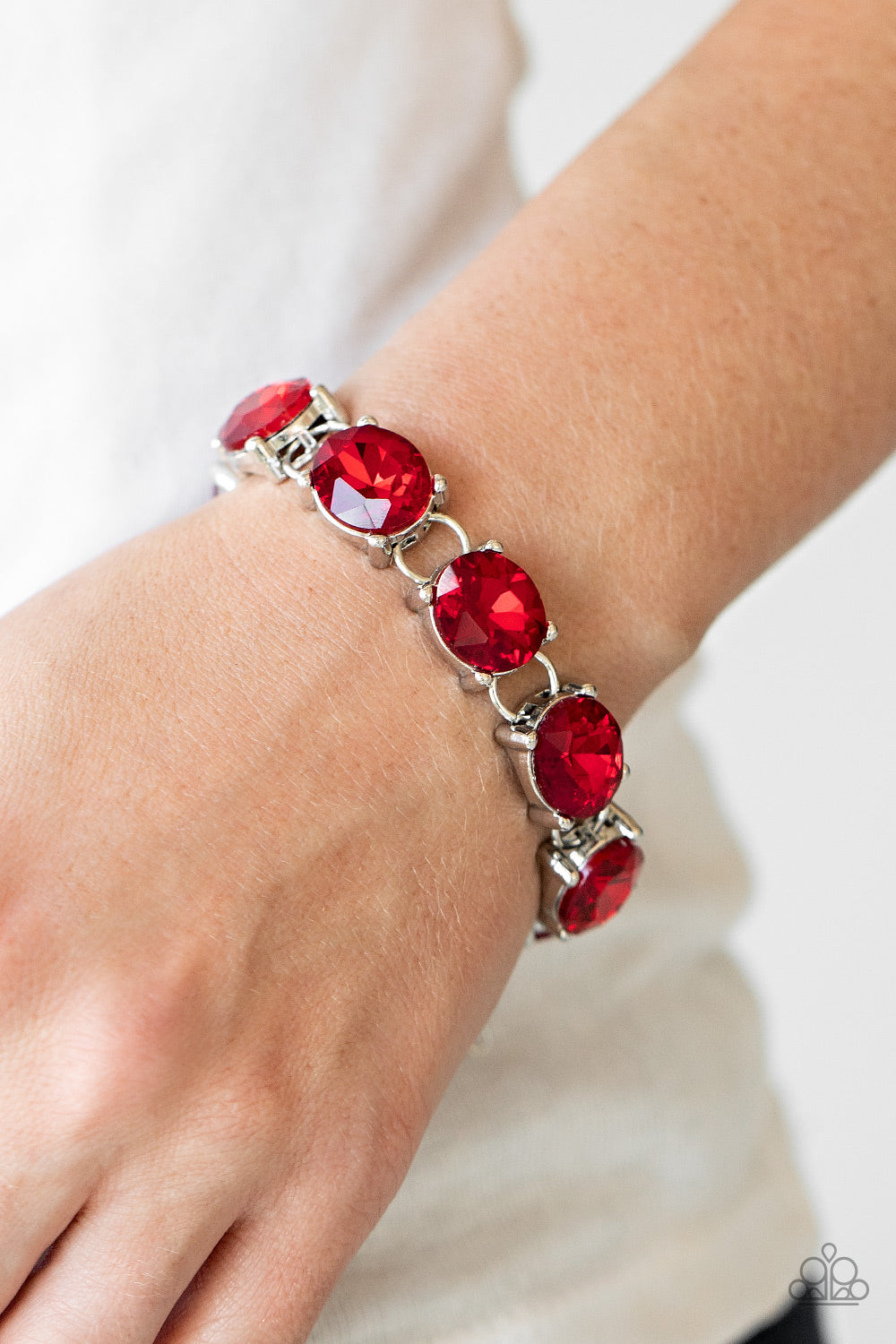 Paparazzi Mind Your Manners - Red Bracelet