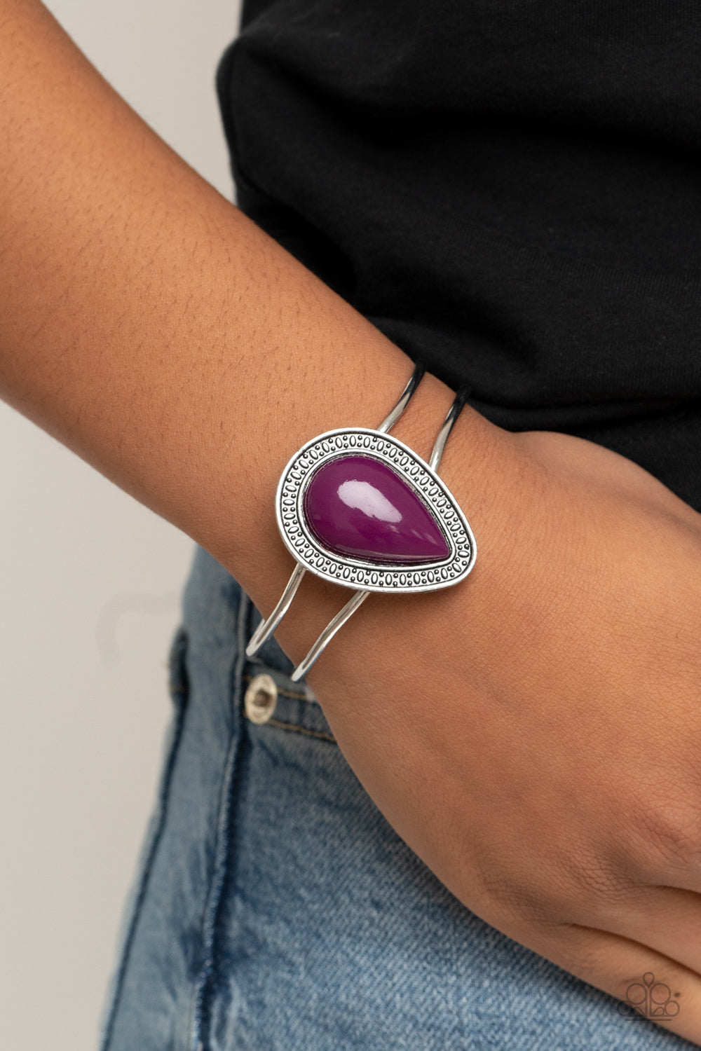 Paparazzi Over The Top Pop - Purple Bracelet
