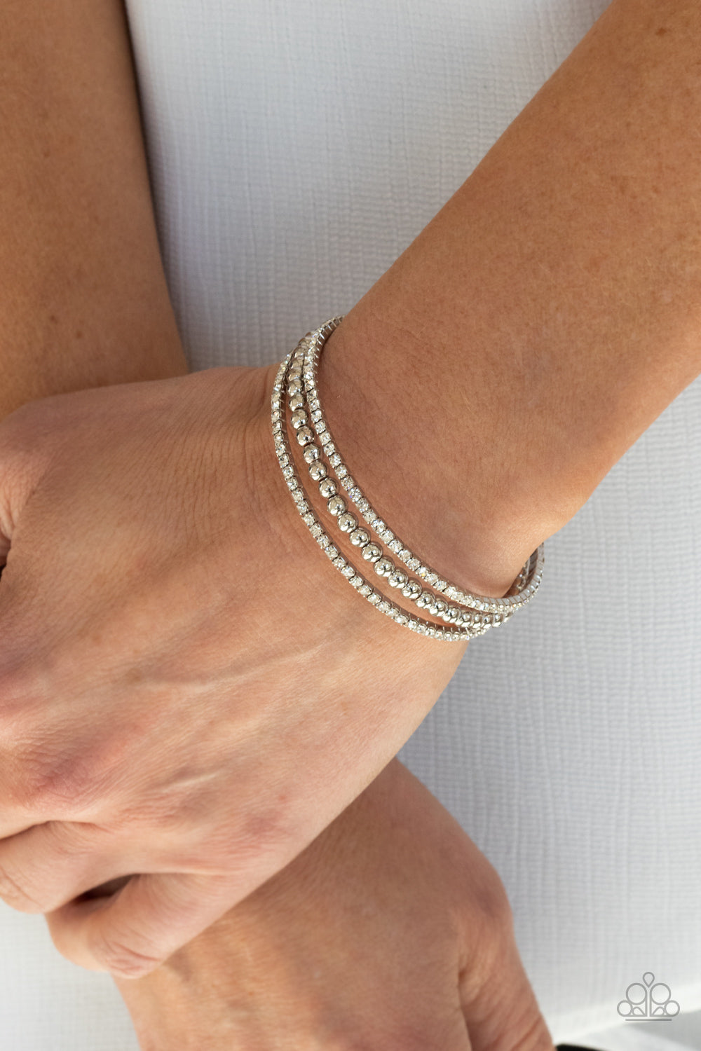 Paparazzi High-End Eye Candy - White Bracelet