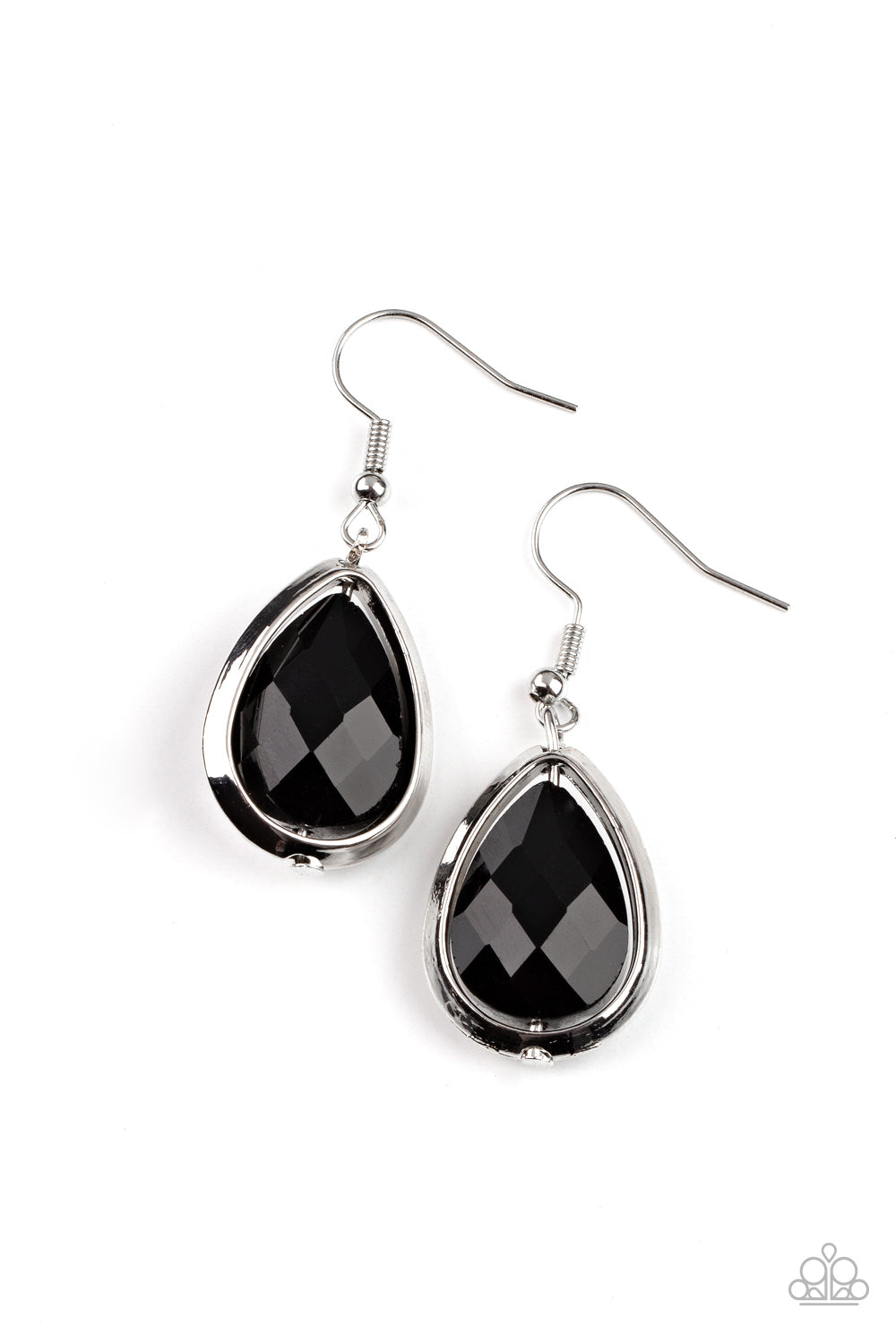 Paparazzi Drop-Dead Duchess - Black Earrings