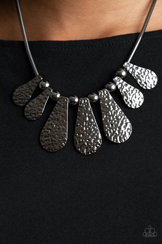 Paparazzi Gallery Goddess - Black Necklace