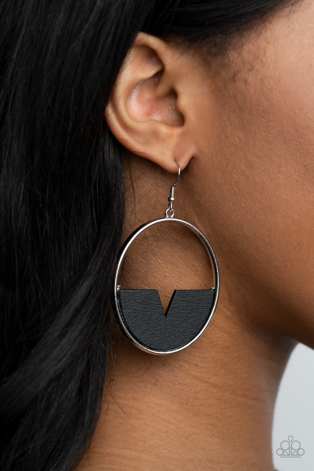 Paparazzi Island Breeze - Black Earrings