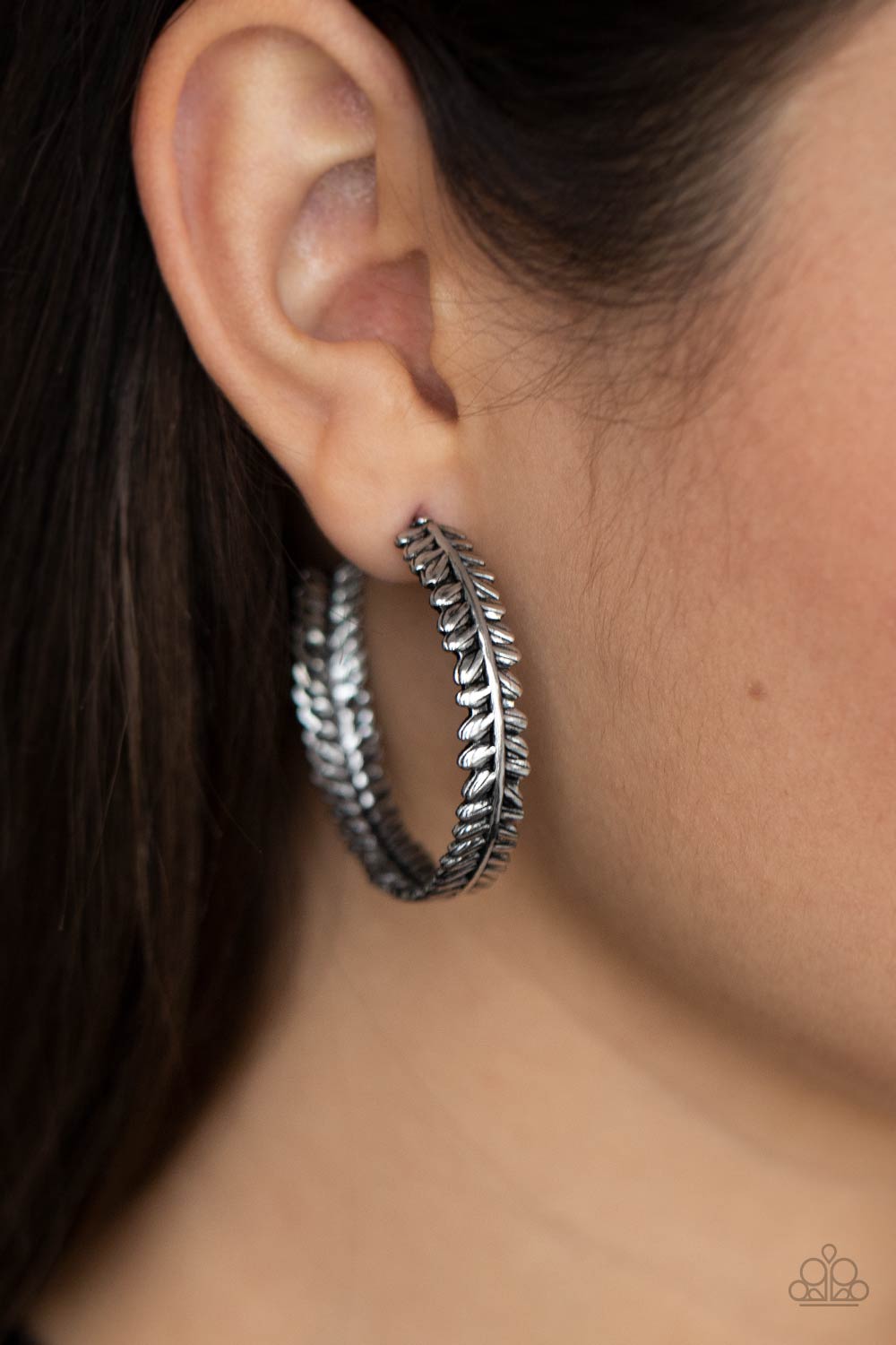 Paparazzi Laurel Gardens - Silver Hoop Earrings