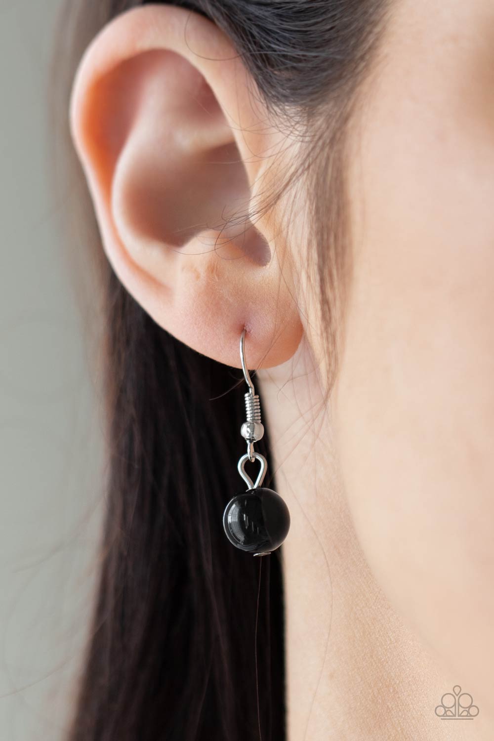 Paparazzi New Age Knockout - Black Necklace