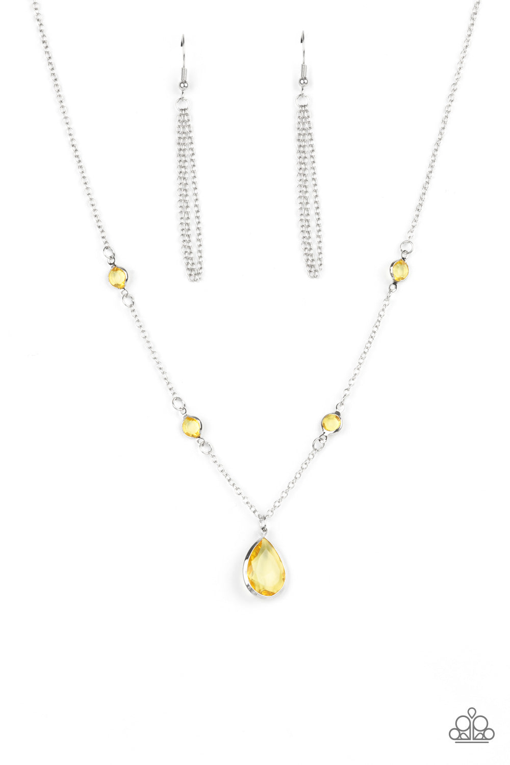 Paparazzi Romantic Rendezvous - Yellow Necklace