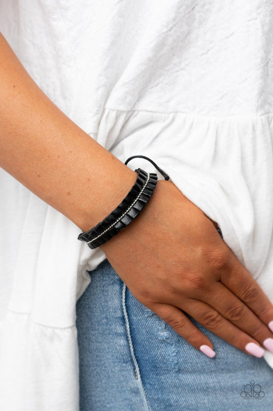 Hard to PLEATS - Black Urban Bracelet