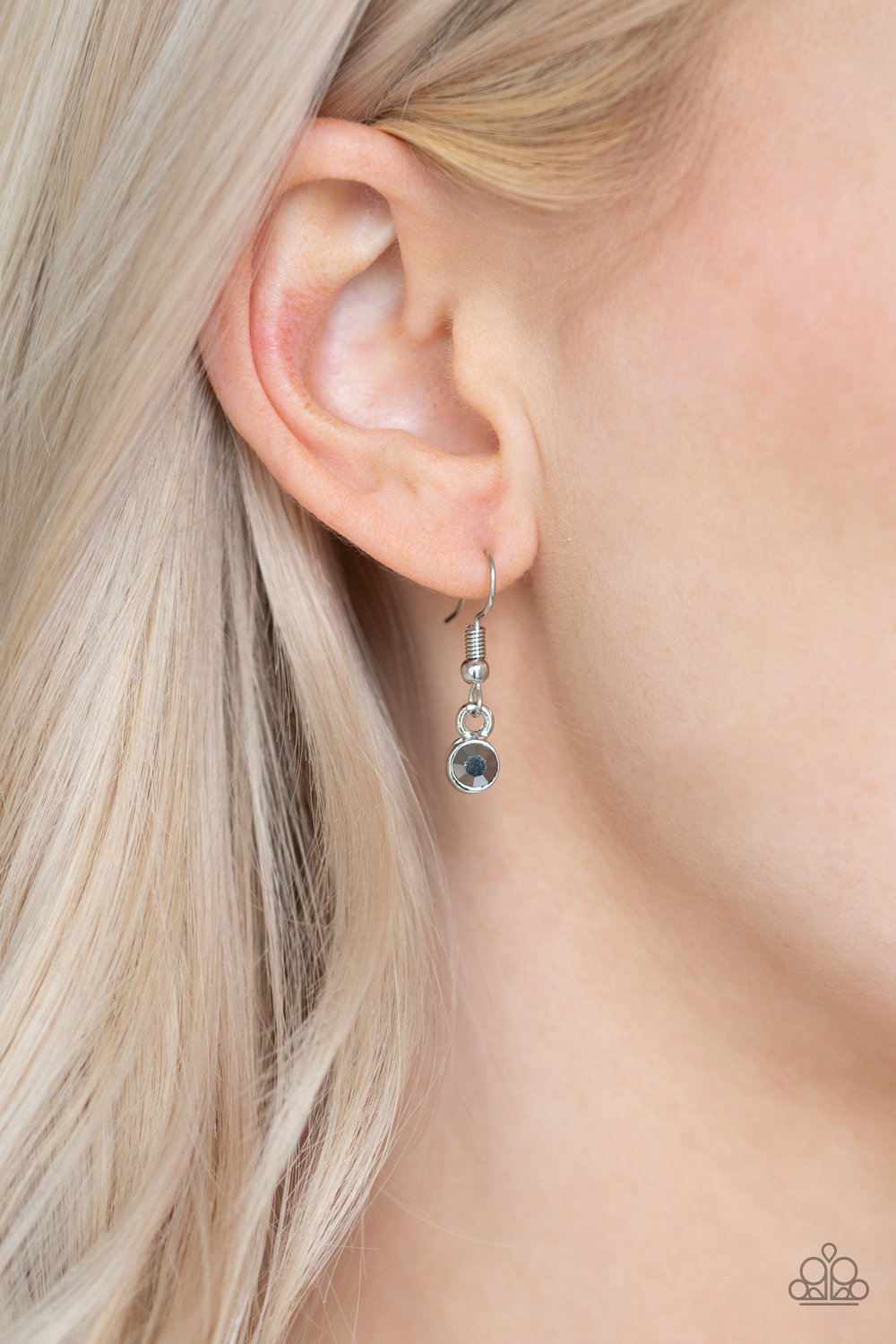 Paparazzi Special Treatment - Silver Necklace