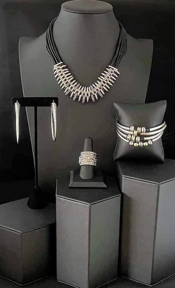 Magnificent Musings - Complete Trend Blend - April 2021 Fashion Fix