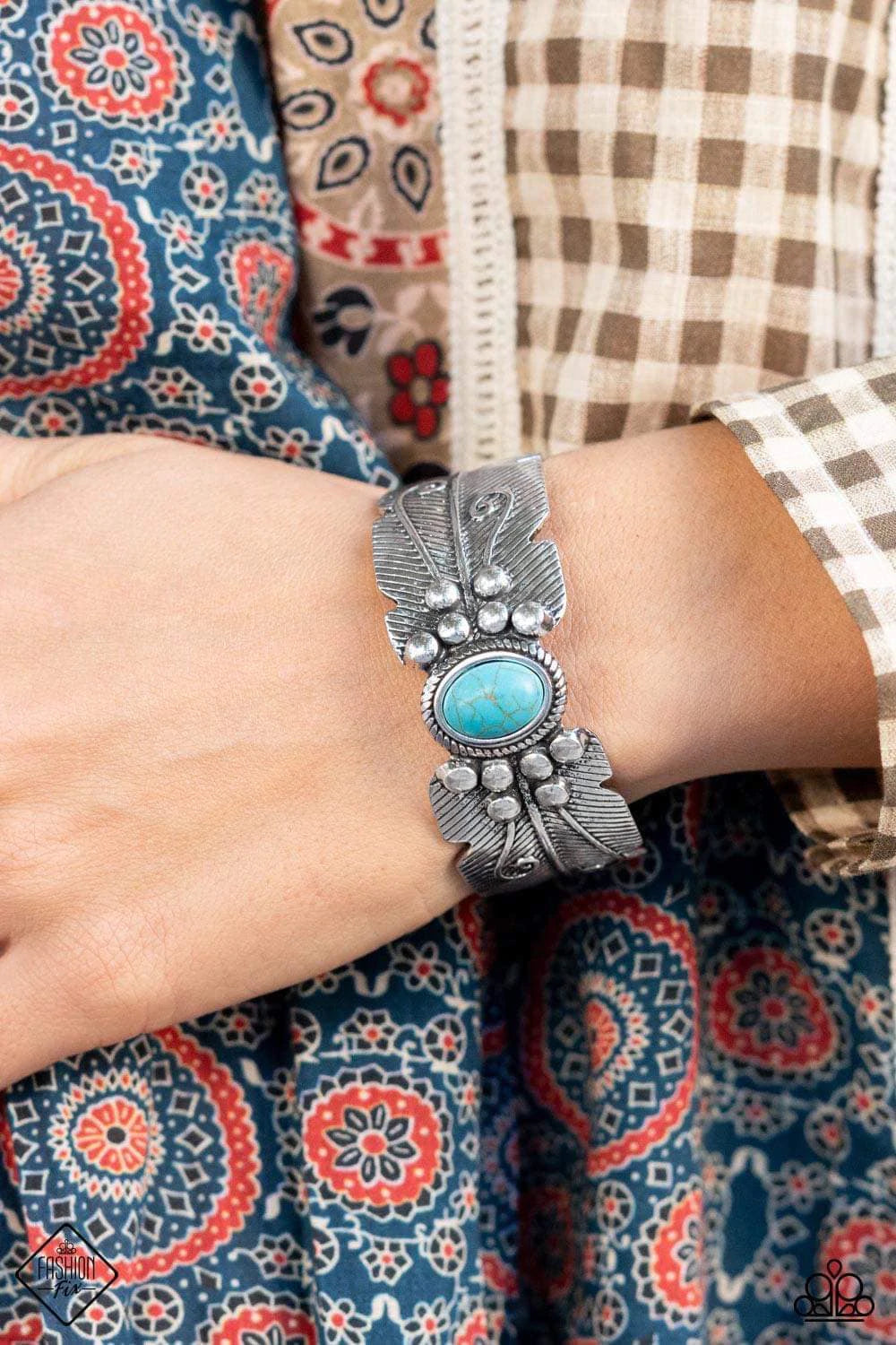 Simply Santa Fe - Complete Trend Blend - January 2022 Fashion Fix