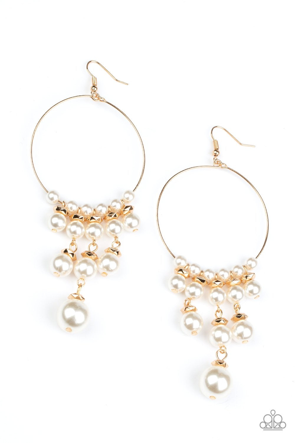 Paparazzi Working the Room - Gold Pearl Earrings