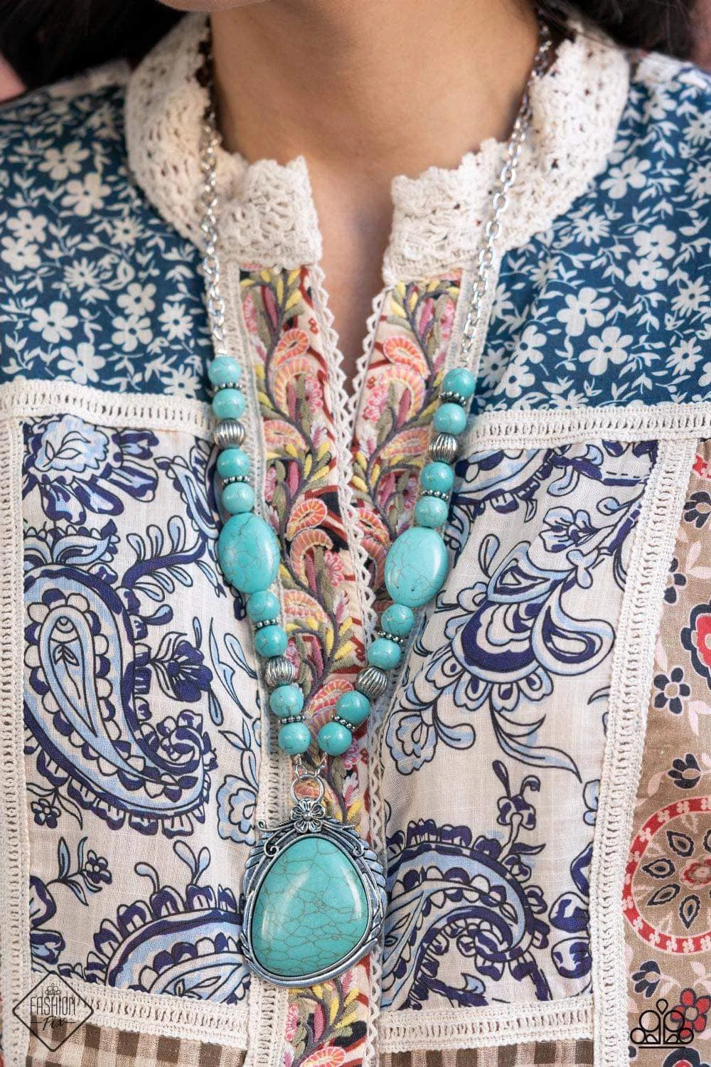 Simply Santa Fe - Complete Trend Blend - January 2022 Fashion Fix