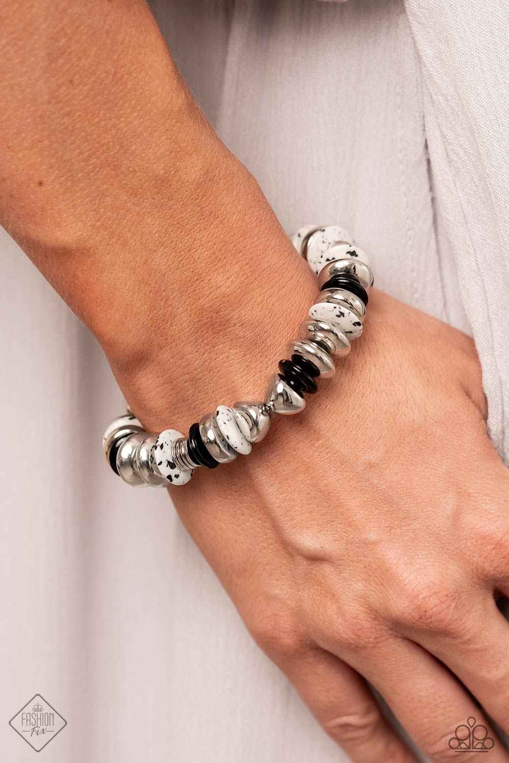 Simply Santa Fe - Complete Trend Blend - October 2023 Fashion Fix