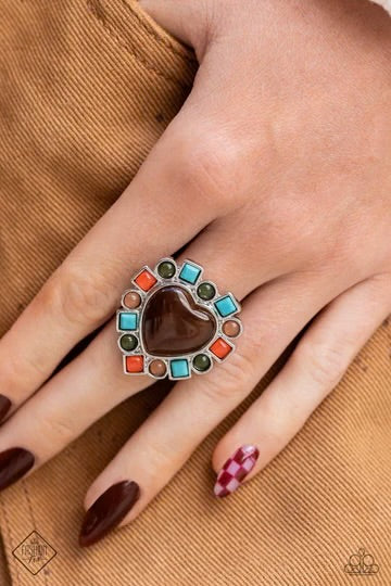 Simply Santa Fe - Complete Trend Blend - December 2023 Fashion Fix