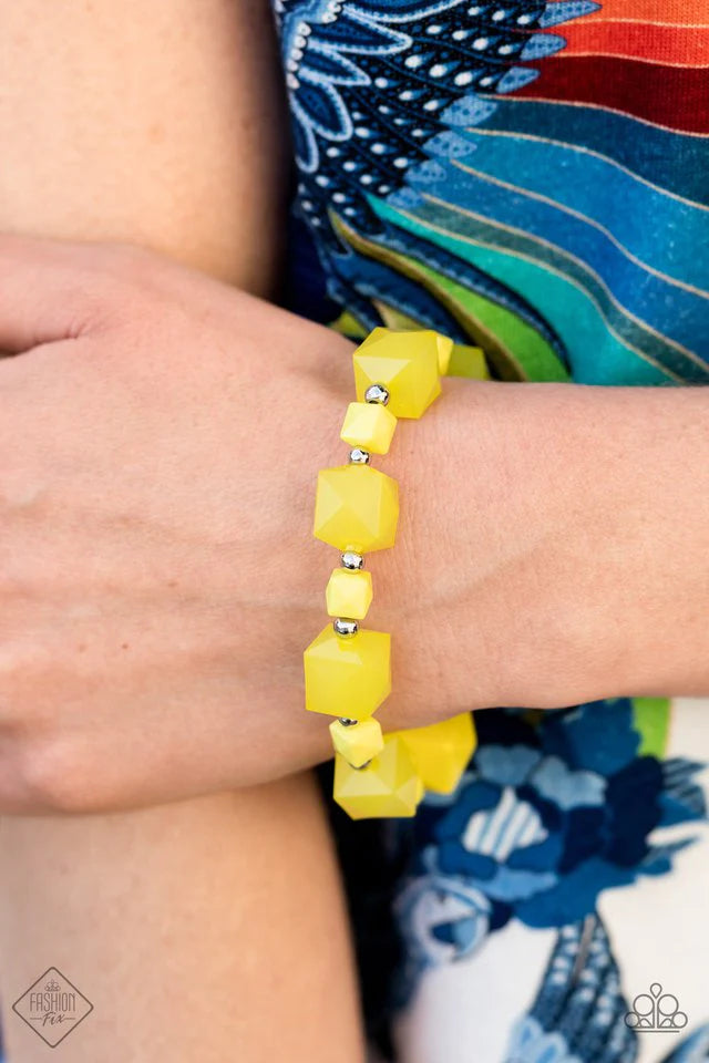 Paparazzi Trendsetting Tourist - Yellow Bracelet 