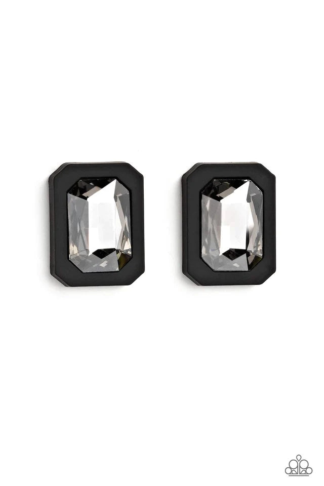 Paparazzi Edgy Emeralds - Black Post Earrings 