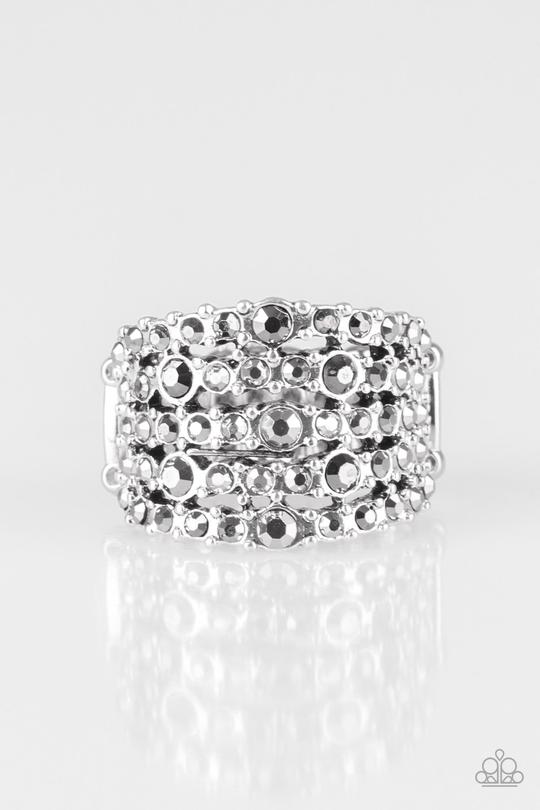 Paparazzi Truly Treasured - Silver Ring 