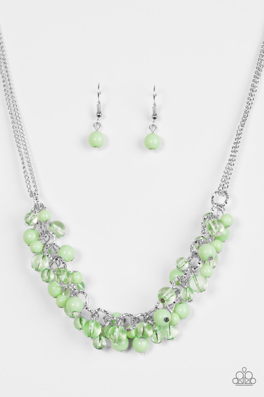 Paparazzi Boulevard Beauty - Green Necklace 