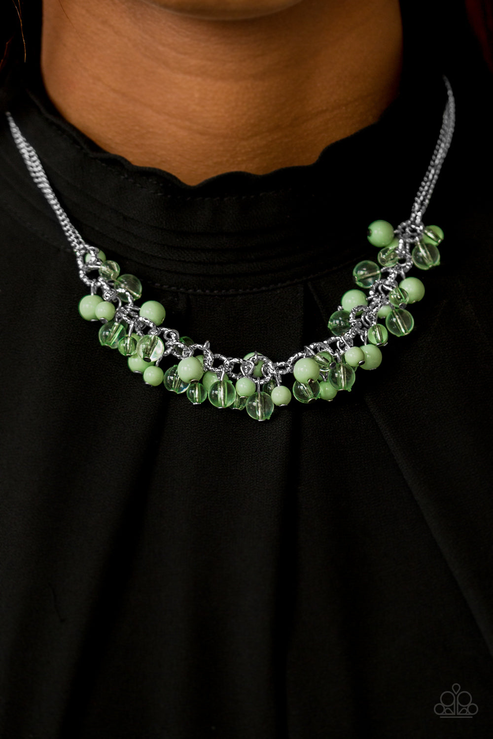 Paparazzi Boulevard Beauty - Green Necklace 