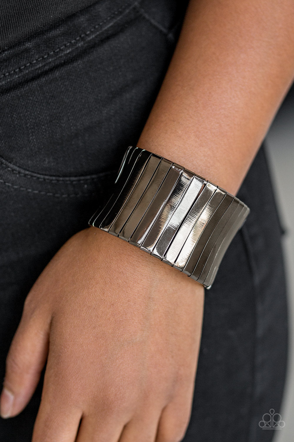 Urban Uptrend - Black Bracelet