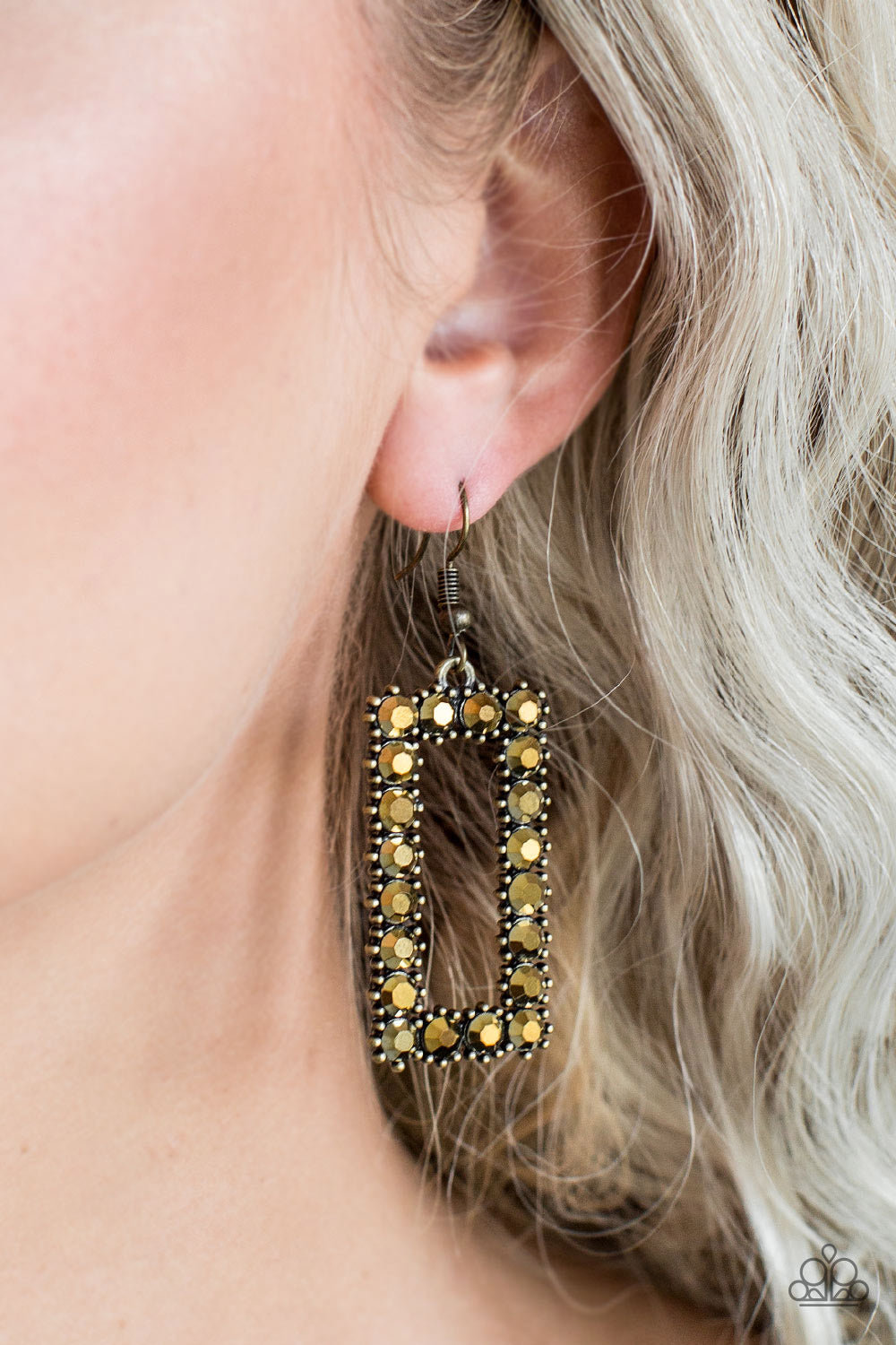 Paparazzi Mirror, Mirror - Brass Earrings 