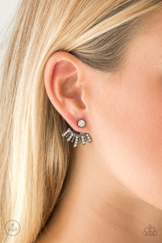 Diva Dynamite - Black Post Earrings