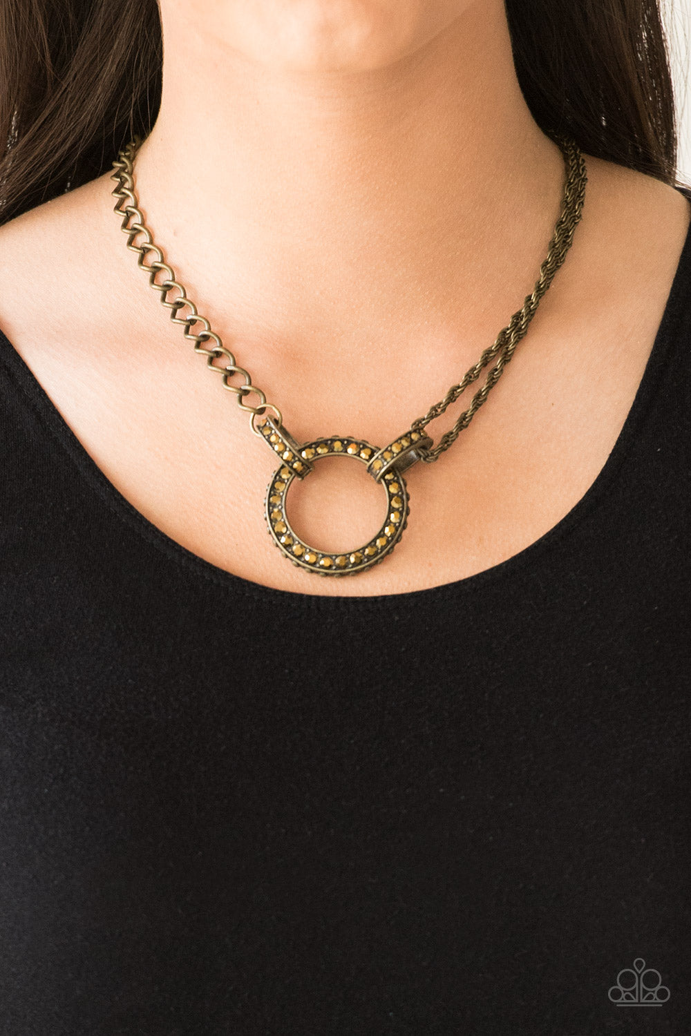 Paparazzi Razzle Dazzle - Brass Necklace 