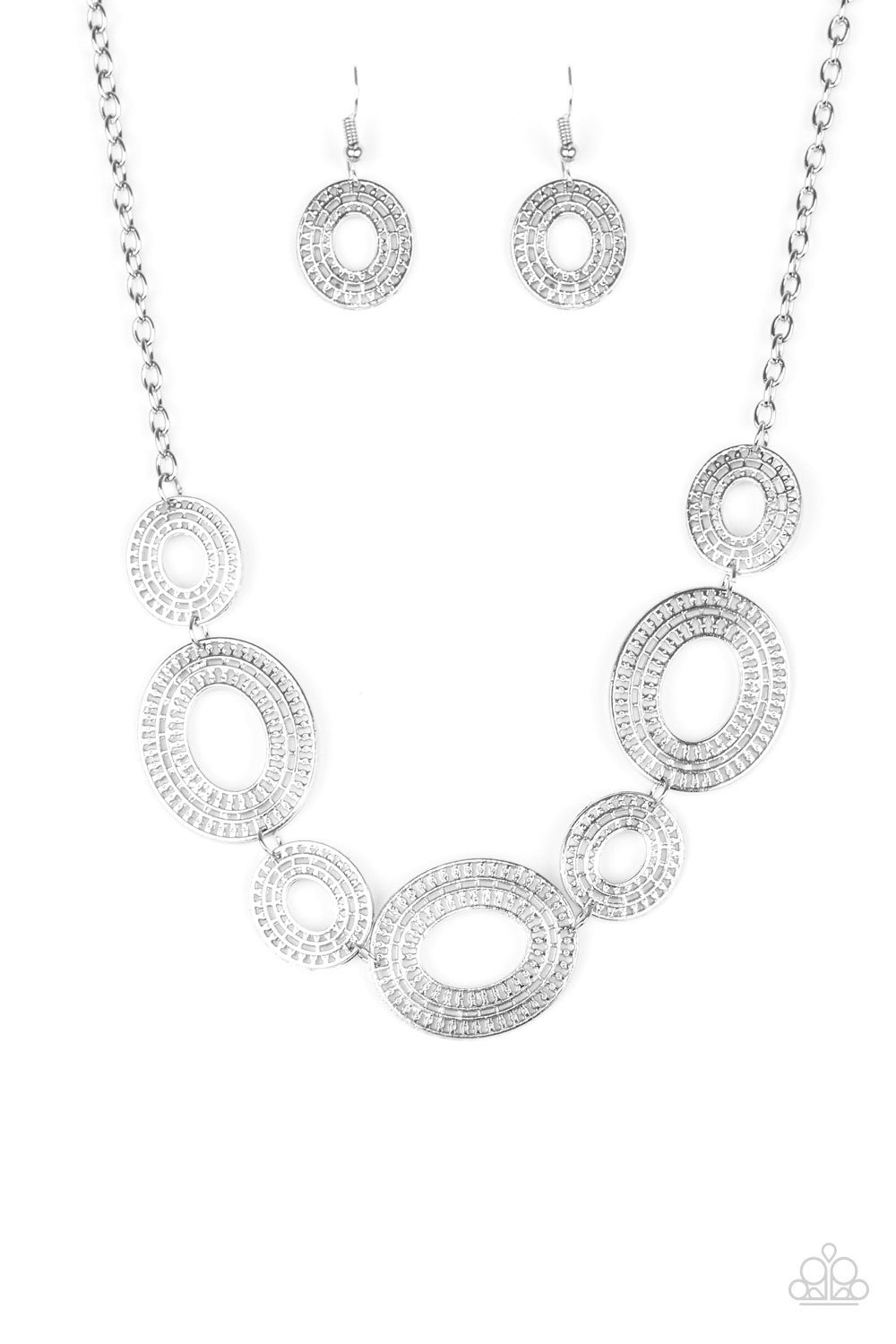 Basically Baltic - Silver Necklace 