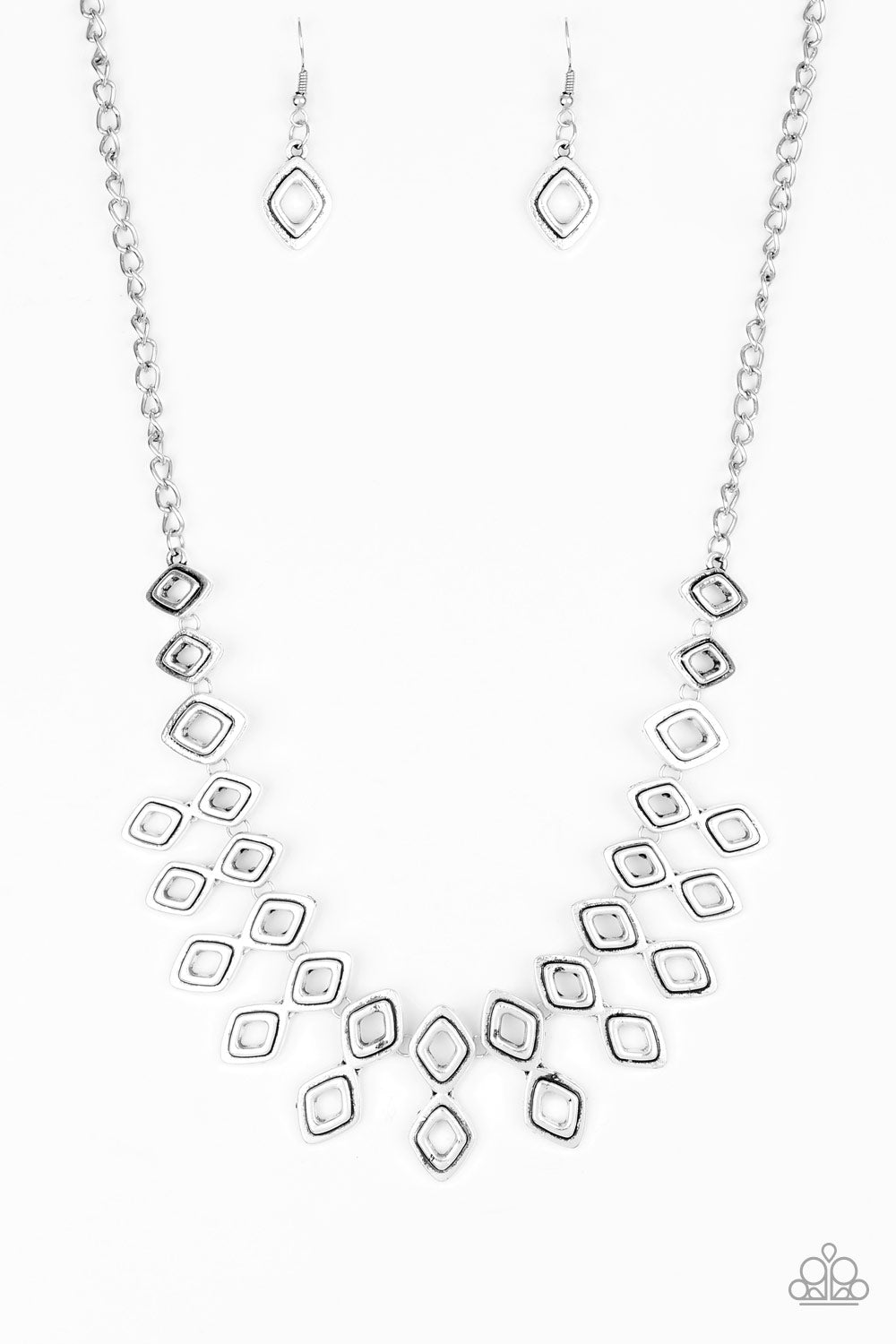 Paparazzi Geocentric - Silver Necklace 