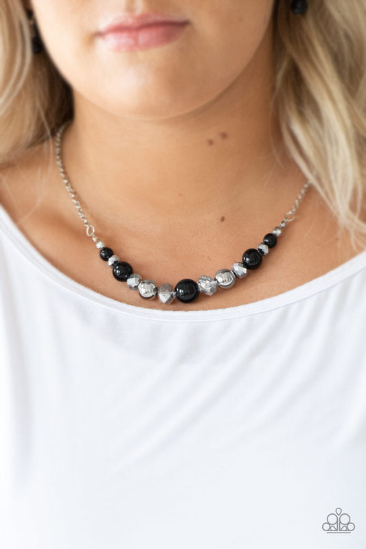 Paparazzi The Big-Leaguer - Black Necklace 