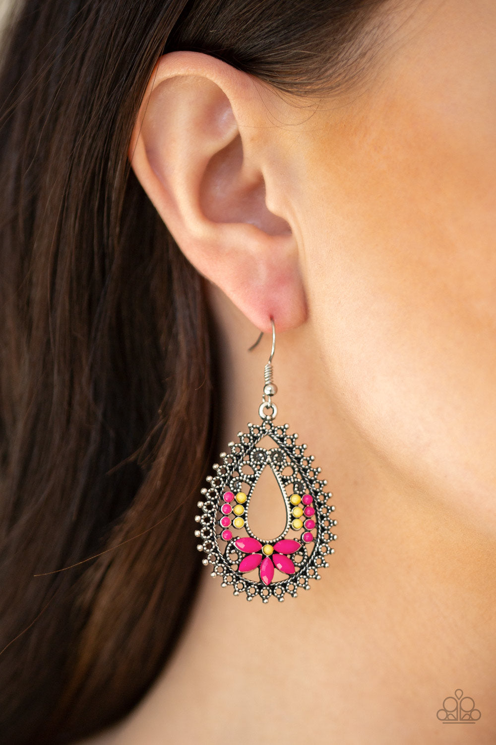 Paparazzi Atta-GALA - Pink Earrings 