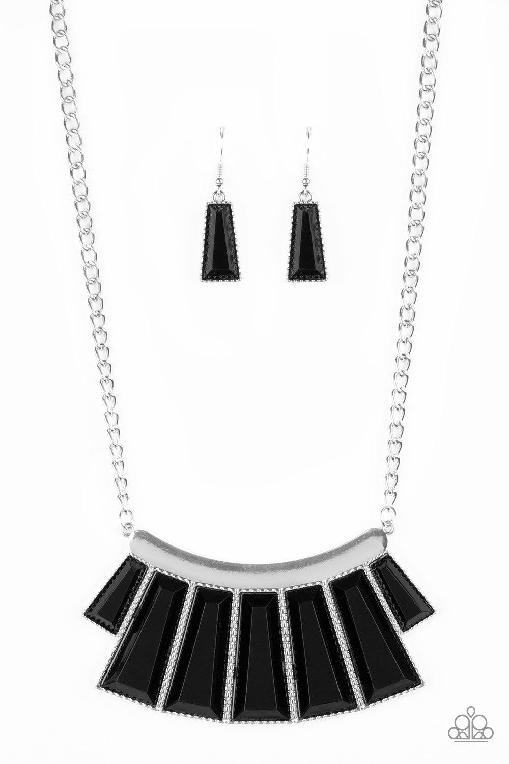 Paparazzi Glamour Goddess - Black Necklace 