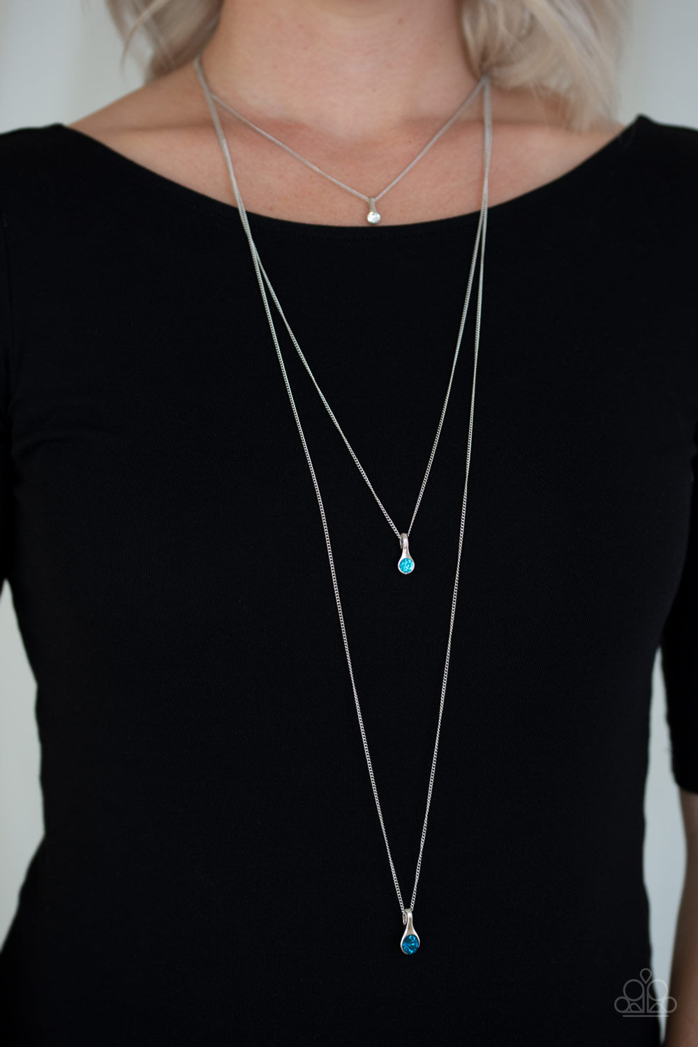 Crystal Chic - Blue Necklace