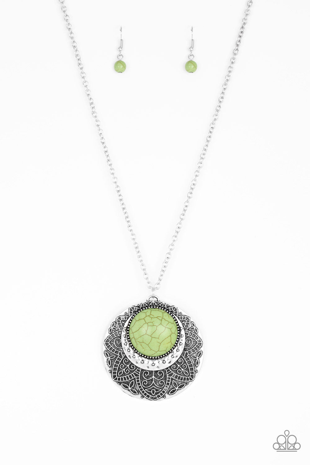 Medallion Meadow - Green Necklace